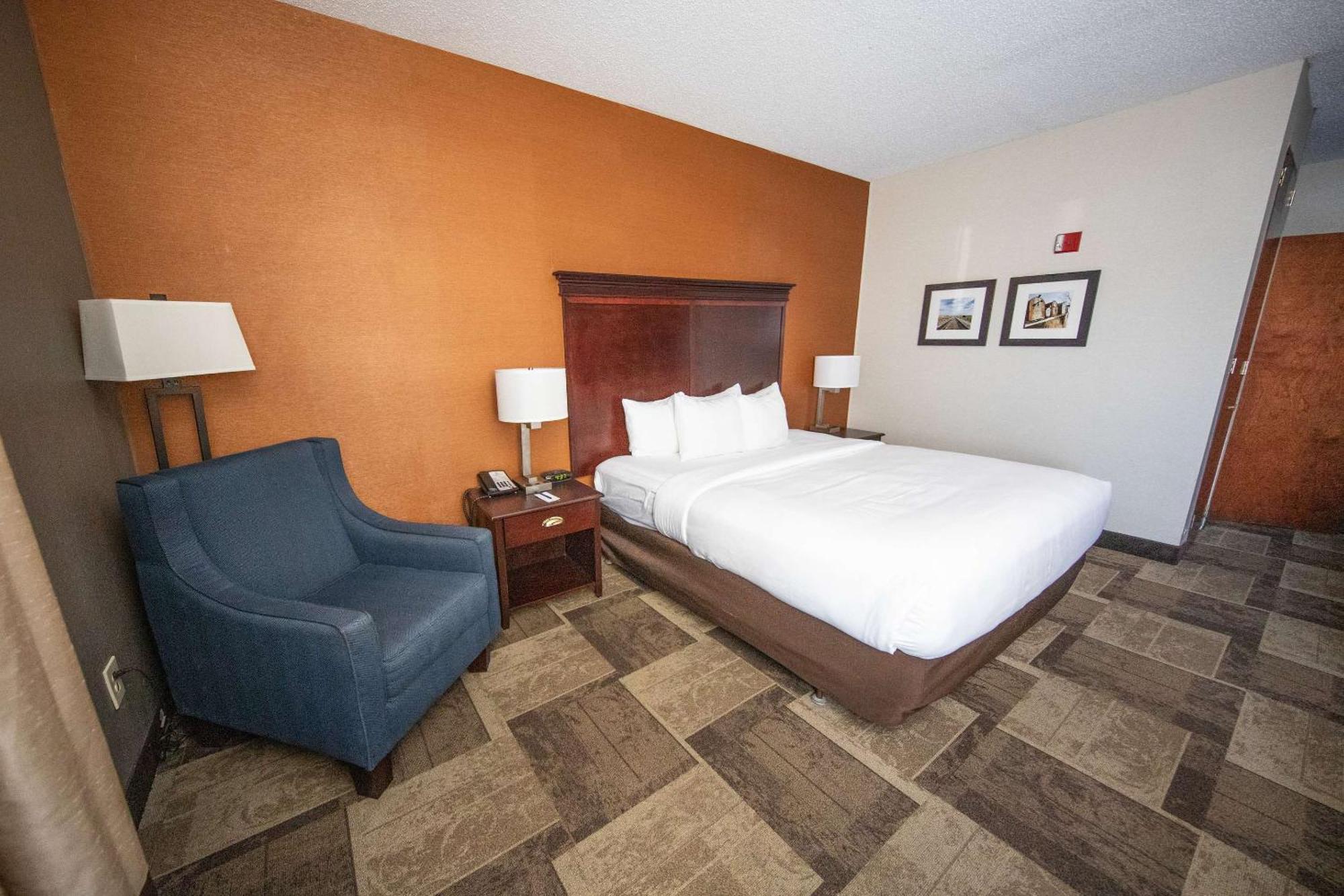 Comfort Inn & Suites Hutchinson Exteriör bild