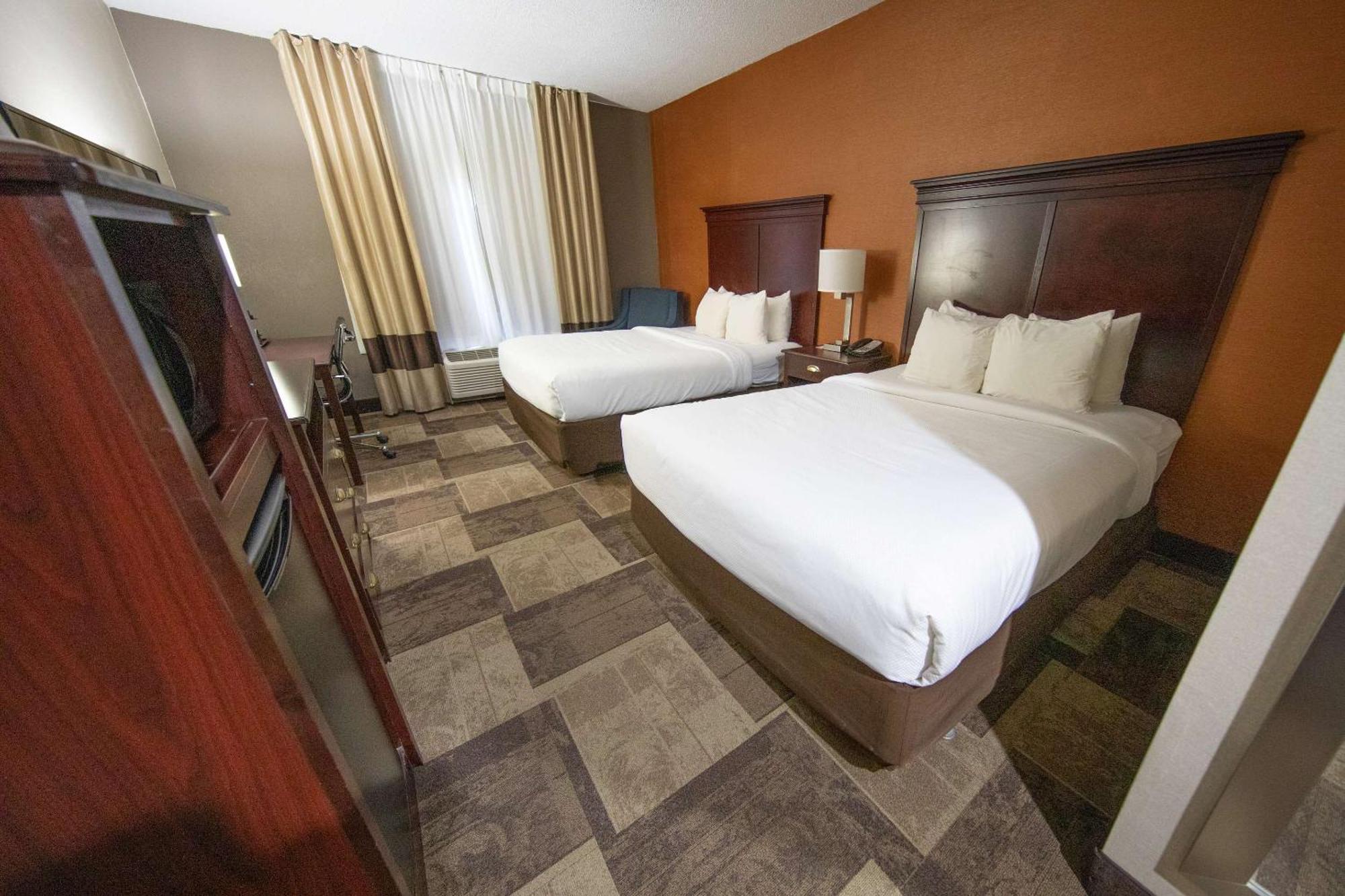 Comfort Inn & Suites Hutchinson Exteriör bild